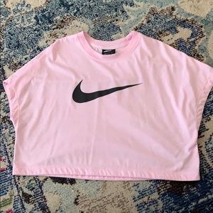 Nike Crop Top